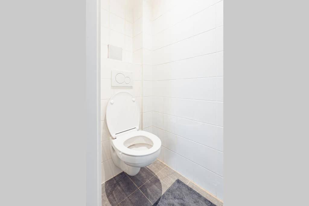 Apartamento Newly-renovated, In The Heart Of