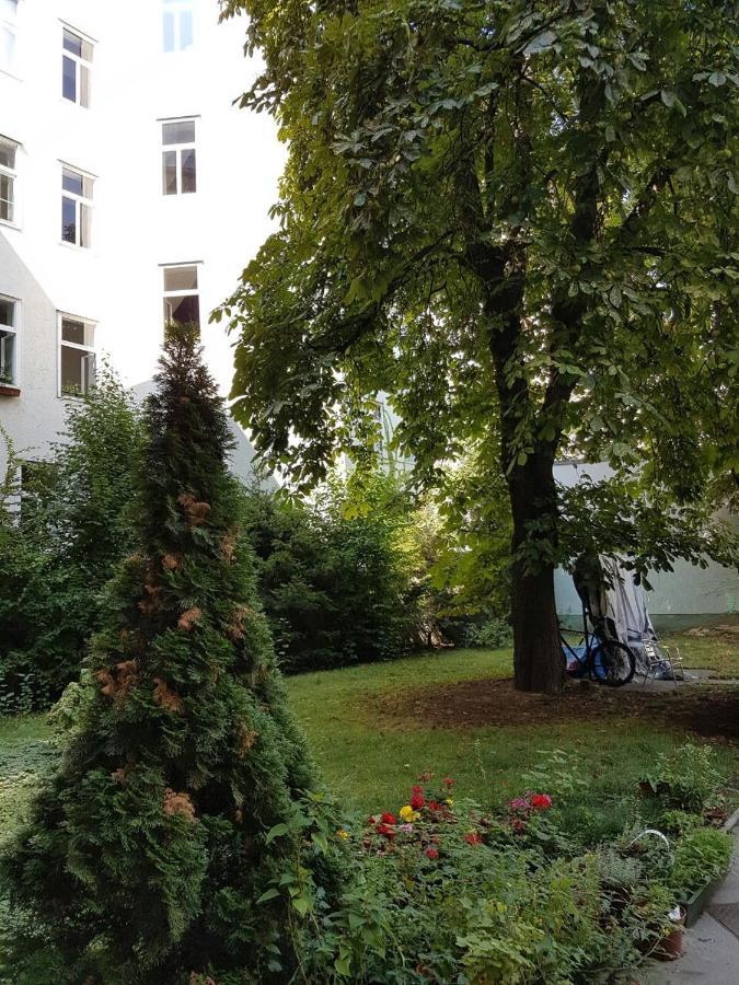 Apartment Newly-renovated, In The Heart Of
